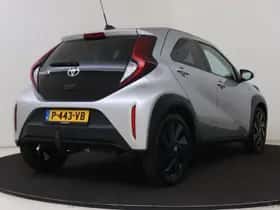 Toyota Aygo (2022) thumbnail 2