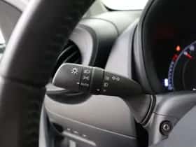 Toyota Aygo (2022) thumbnail 17