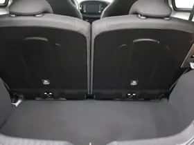 Toyota Aygo (2022) thumbnail 31