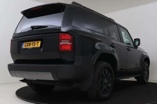 Toyota Land_Cruiser (2024) thumbnail 2