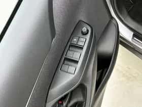 Toyota Yaris_Cross (2025) thumbnail 23