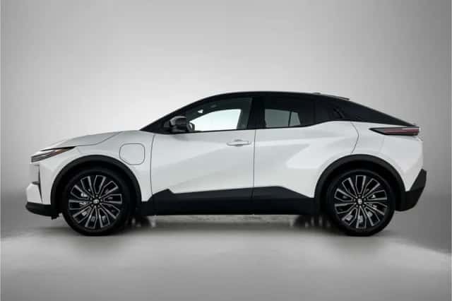 Toyota C-HR+ (2026) thumbnail 3