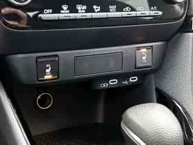 Toyota Yaris (2025) thumbnail 18
