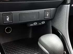 Toyota Yaris (2025) thumbnail 24