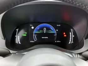 Toyota Yaris (2025) thumbnail 5