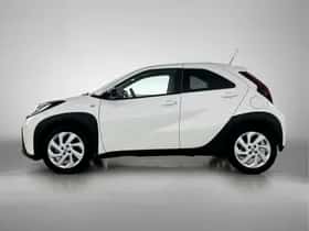 Toyota Aygo (2024) thumbnail 3