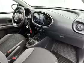 Toyota Aygo (2024) thumbnail 6