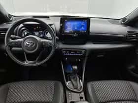 Toyota Yaris (2023) thumbnail 4