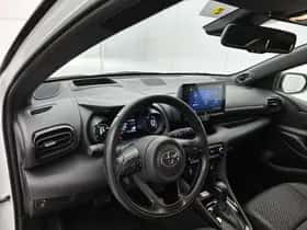 Toyota Yaris (2023) thumbnail 32