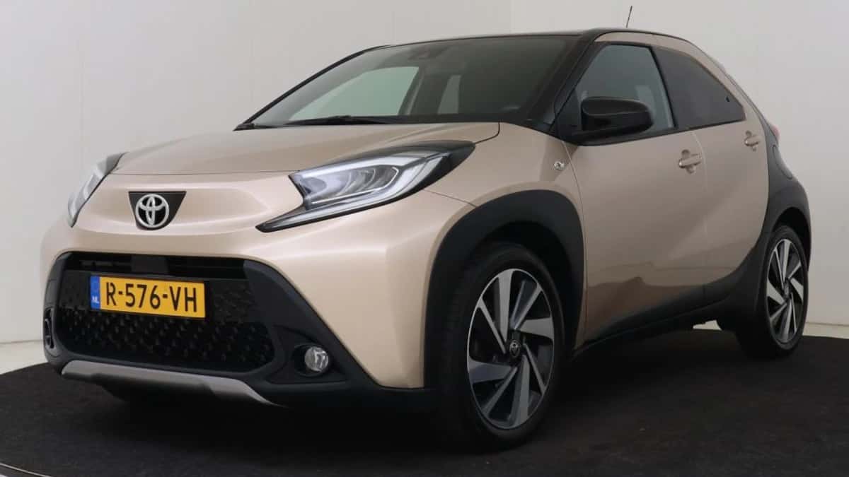 Toyota Aygo (2022) — foto 1