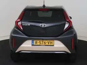 Toyota Aygo (2022) thumbnail 25