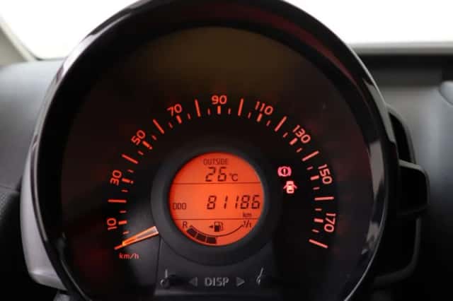 Toyota Aygo (2018) thumbnail 5