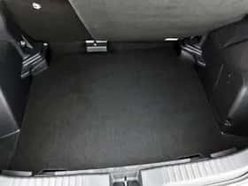 Toyota Yaris_Cross (2024) thumbnail 24