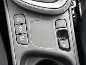 Toyota Yaris_Cross (2024) thumbnail 29
