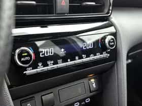 Toyota Yaris_Cross (2024) thumbnail 9