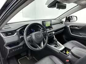Toyota RAV4 (2020) thumbnail 38
