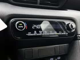 Toyota Yaris (2025) thumbnail 9