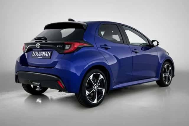 Toyota Yaris (2025) thumbnail 2