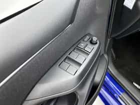 Toyota Yaris (2025) thumbnail 17