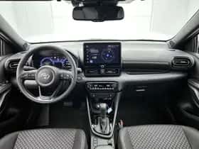 Toyota Yaris (2025) thumbnail 4