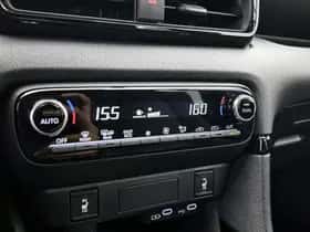 Toyota Yaris (2025) thumbnail 8