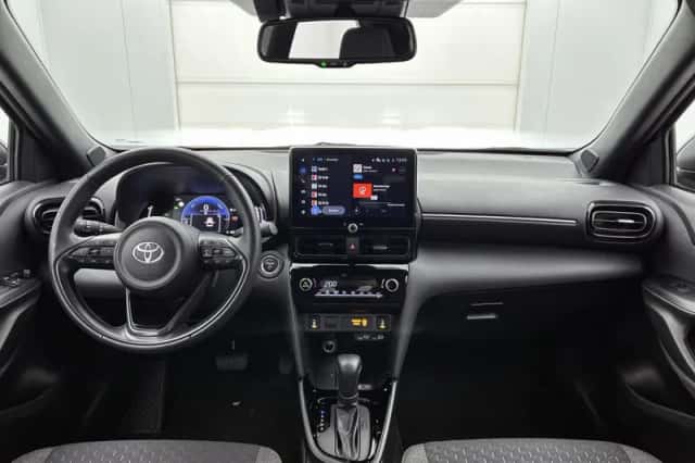Toyota Yaris_Cross (2025) thumbnail 4