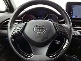 Toyota C-HR (2022) thumbnail 17