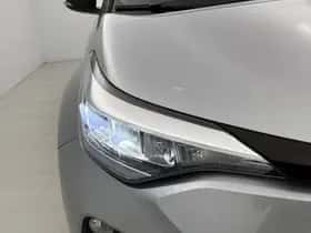 Toyota C-HR (2022) thumbnail 28
