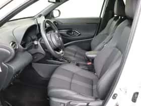 Toyota Yaris_Cross (2023) thumbnail 30
