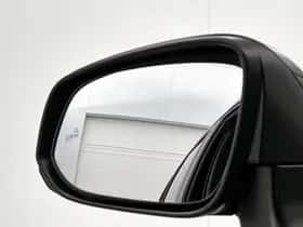 Toyota Corolla_Cross (2025) thumbnail 34