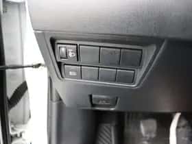 Toyota Yaris (2022) thumbnail 11
