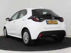 Toyota Yaris (2022) thumbnail 16