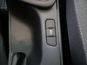 Toyota Yaris (2022) thumbnail 20