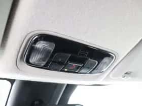 Toyota Yaris (2022) thumbnail 28