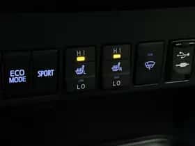 Toyota RAV4 (2017) thumbnail 19