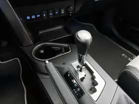 Toyota RAV4 (2017) thumbnail 10