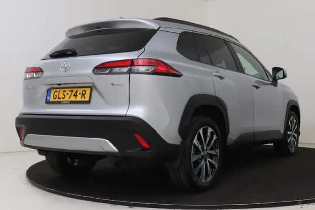Toyota Corolla_Cross (2024) thumbnail 2