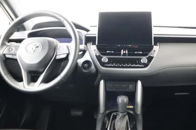 Toyota Corolla_Cross (2024) thumbnail 4