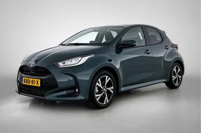 Toyota Yaris (2025) thumbnail 1