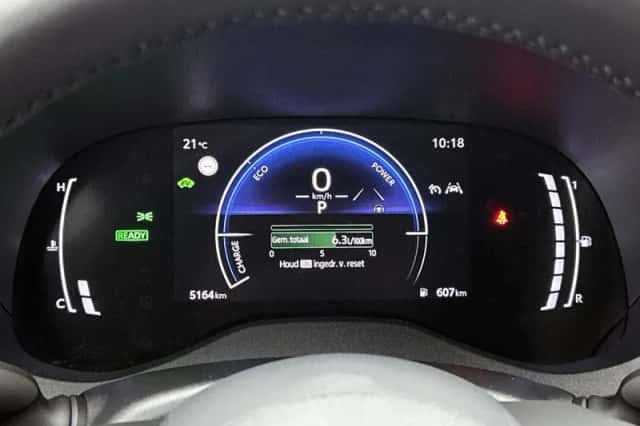 Toyota Yaris (2025) thumbnail 5