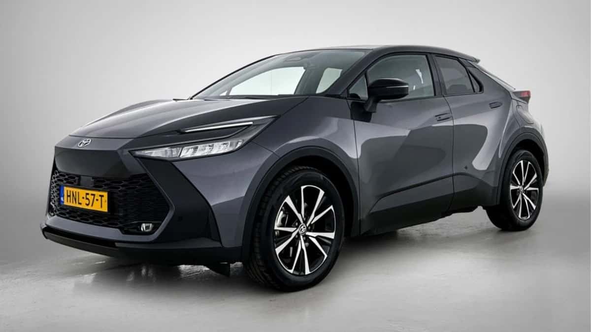Toyota C-HR (2025) — foto 1