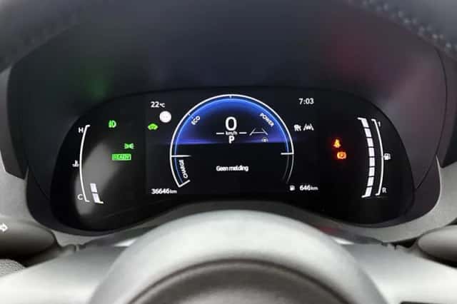 Toyota Yaris (2025) thumbnail 5