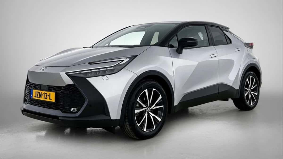Toyota C-HR (2024) — foto 1