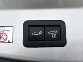 Toyota C-HR (2024) thumbnail 30