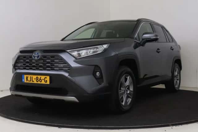 Toyota RAV4 (2022) thumbnail 1