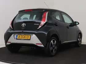 Toyota Aygo (2015) thumbnail 2