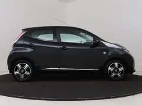 Toyota Aygo (2015) thumbnail 14