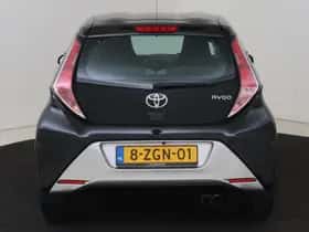 Toyota Aygo (2015) thumbnail 25