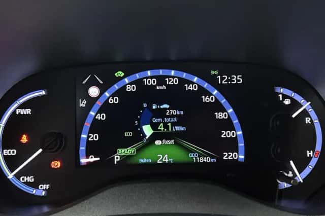 Toyota Yaris_Cross (2024) thumbnail 5