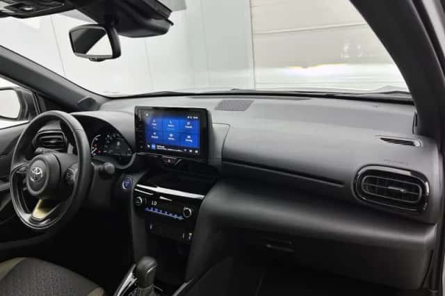 Toyota Yaris_Cross (2024) thumbnail 6